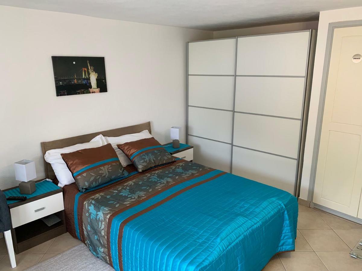 Ivica Apartment Хвар Екстериор снимка